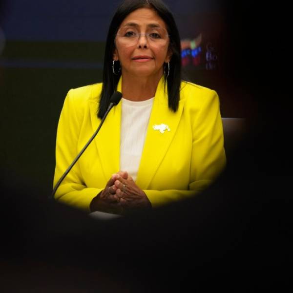 Encuesta de Atlas-Intel y Bloomberg: Milei es el segundo presidente con peor imagen de Latinoamérica, sólo superado por Delcy Rodríguez