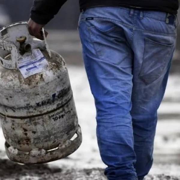 En Salta  el precio de la garrafa de 10 kg se fijó en $15.500 para todo el invierno y sin cupo