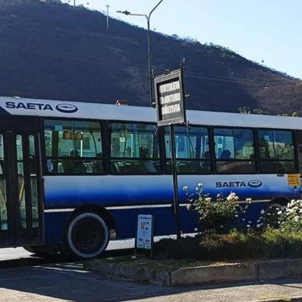 Salta: Colectiveros advierten dificultades para seguir operando tras meses sin cobrar
