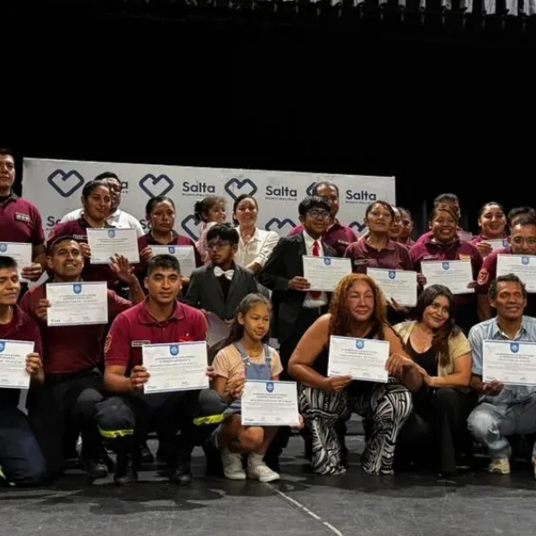 Inclusión en acción: La Municipalidad de Salta capacitará a 34 bomberos  en lengua de señas