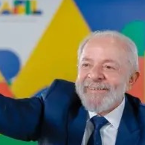 Lula da Silva volvió a bajar la pobreza en Brasil, esta vez a su mínimo histórico