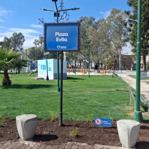 Para cuidar los espacios públicos vuelven los placeros a las plazas de la ciudad de Salta