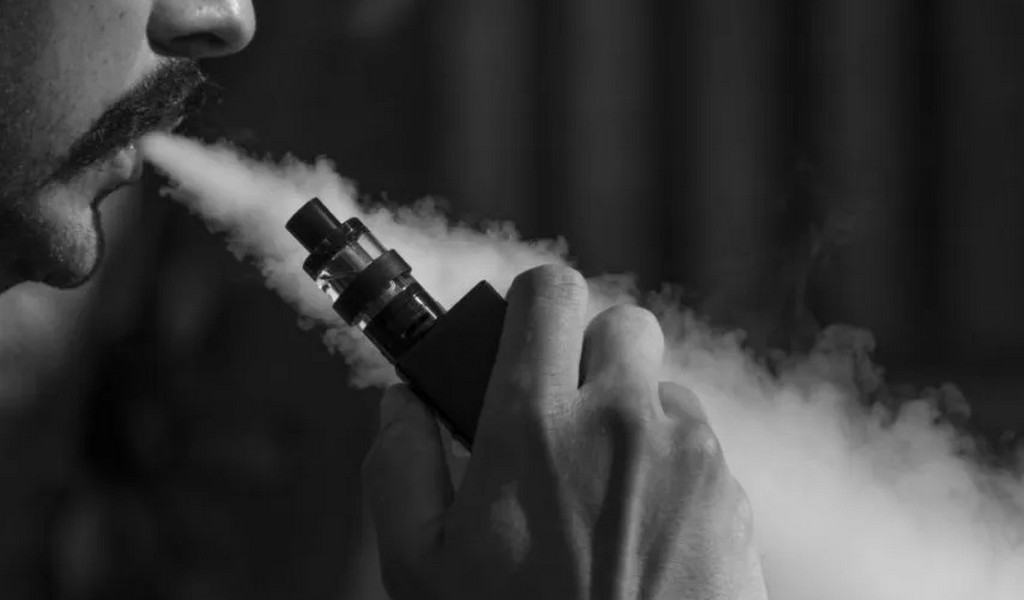 Avanza el proyecto para prohibir en la ciudad de Salta el vapeo en espacios cerrados