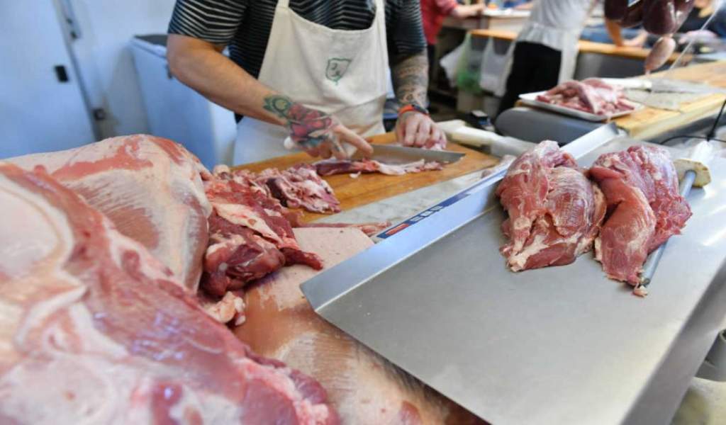 El consumo de carne en el pais sigue en caída pero hay record de exportaciones