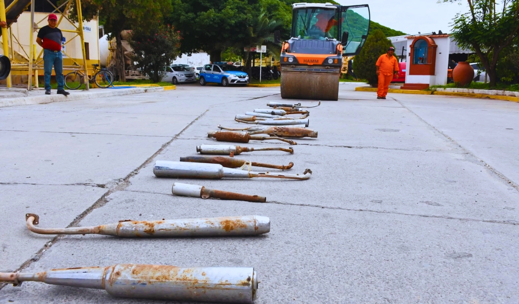 Ruidos molestos: El municipio realizó la primera destrucción de caños de escape