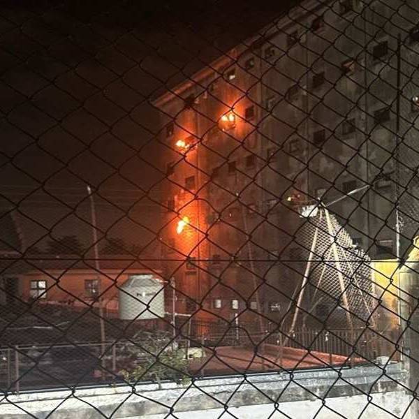 Se desató un motín en la cárcel de Devoto: Los presos exigen la reapertura del Centro Universitario