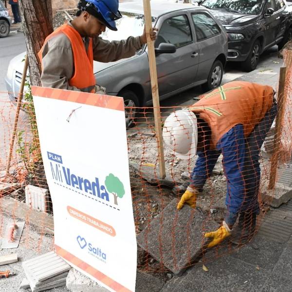 El municipio continúa reconstruyendo veredas. Los frentistas deben hacerse cargo de los gastos