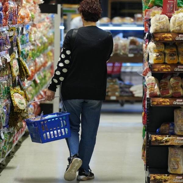 Al gobierno se le dispararon los precios: La inflación de marzo fue de 3,7%