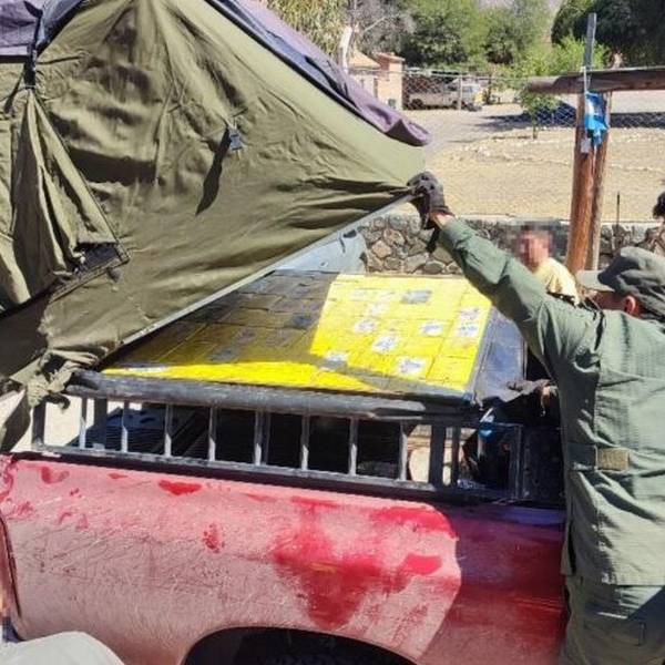 En 3 operativos Gendarmería y  la Policía Federal incautaron en Salta 400 kilos de cocaína