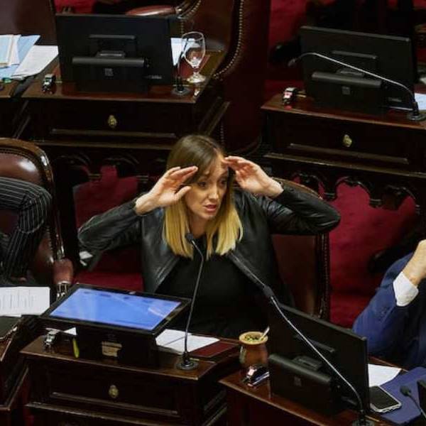 Escándalo por Ficha limpia: Rovira admitió que el pedido para cambiar el voto de sus senadores se lo hizo directamente Javier Milei