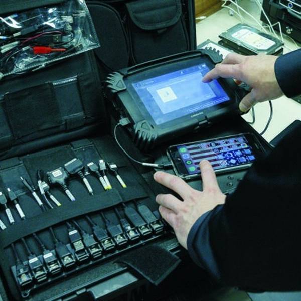 Casa de herrero...pese a  tener una unidad de ciberdelitos igual hackearon una página de la Policía de Salta